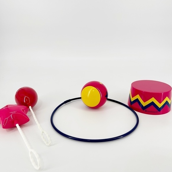 American Girl Doll Talent Show Circus Set with Balloons - Picture 4 of 6